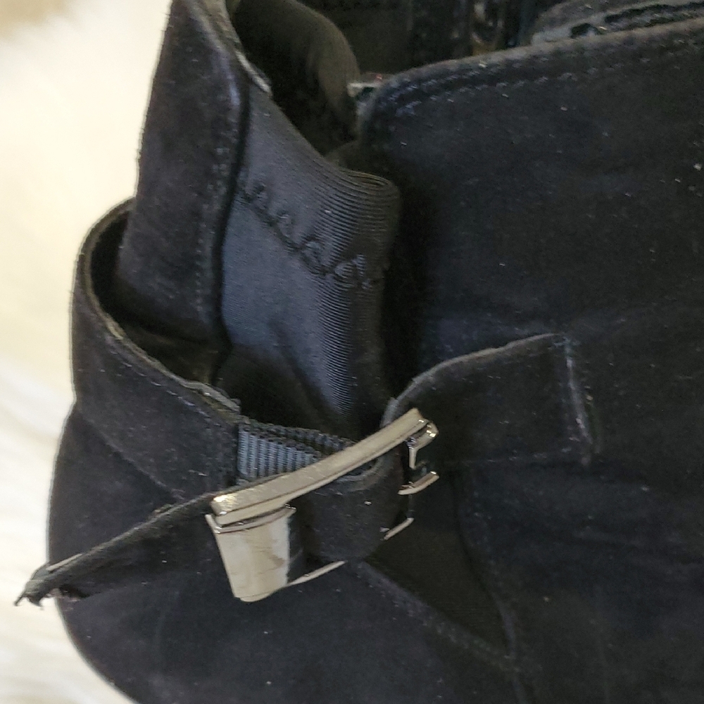 Kelly & Katie Black Suede Heeled Boots - Picture 9 of 16